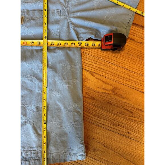 Columbia Blue Short Sleeve Shirt Button w/ All Over Textured Whale Print Mens XL - Picture 6 of 13